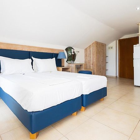 Le Monde Seaview Suites Nea Kallikrateia Екстериор снимка